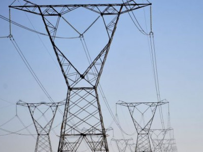 Aneel: Contas de luz terão bandeira amarela em abril