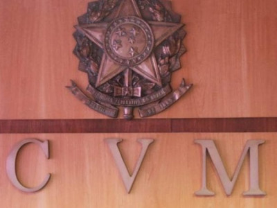 CVM aplica R$ 340 mil em multas a ex-diretores da Brasil Brokers por infrações