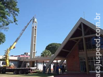 Igreja Presbiteriana devolve relógio histórico a torre