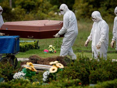  No feriado, Brasil registra 3.472 novas mortes pela covid-19 