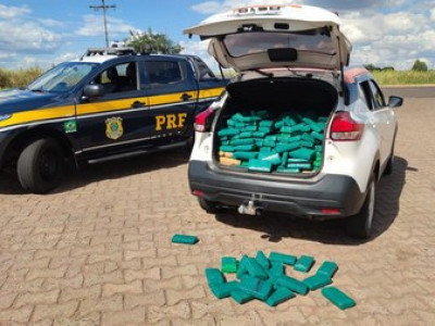  PRF apreende 246 Kg de maconha em Camapuã (MS) 