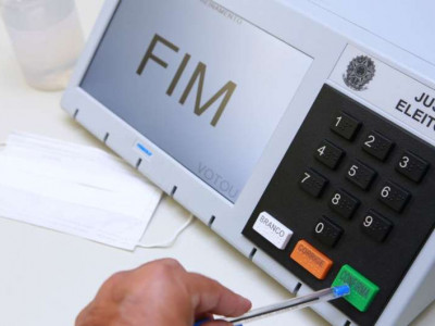TSE prevê compra de 176 mil urnas eletrônicas para 2022