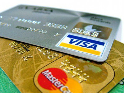 BC muda norma de contratação de cartão de crédito e conta de pagamento pré-paga