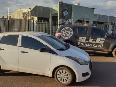 Carro roubado no estado de São Paulo é apreendido em MS
