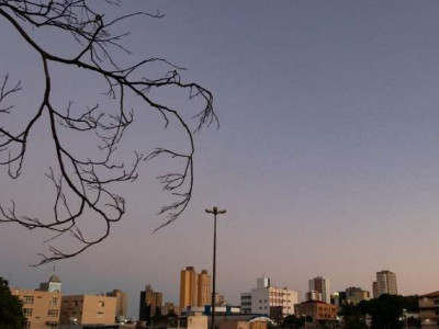  Céu claro e tempo firme predominam na 1ª segunda-feira de maio 