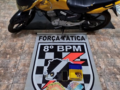Dois são presos com R$ 700 reais em notas falsas