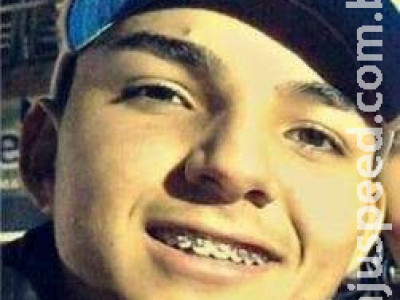  Jovem de 18 anos morre após bater moto em caminhão baú 
