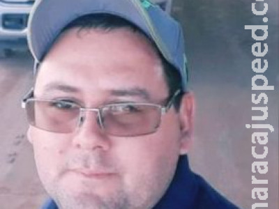 Motorista morre em capotamento de carro em Aral Moreira