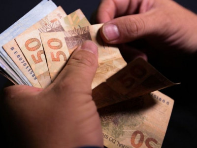 Novo auxílio emergencial de R$ 500, entenda a proposta 