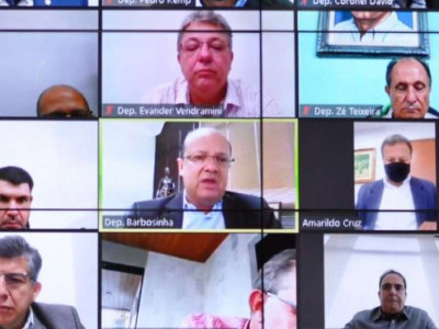 Deputados pedem asfalto e recapeamento para estradas da região