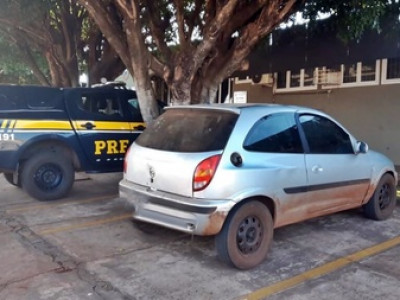 PRF recupera veículo em Sidrolândia 