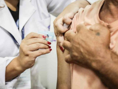 Cidades de fronteira imunizaram mais de 94 mil moradores com vacina de dose única em MS