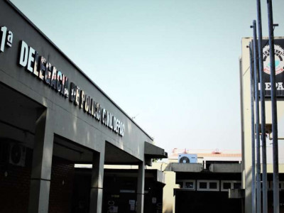 Homem tem moto furtada em estacionamento de mercado em Dourados