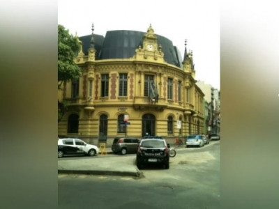 Ladrão invade apartamento, estupra idosa e vai preso