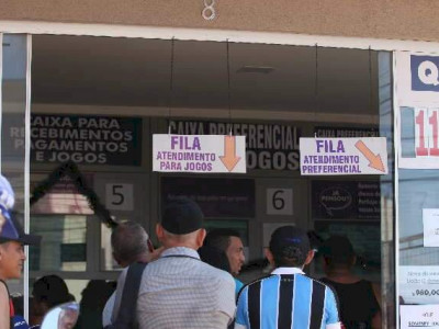 Mega-Sena desta quarta-feira pode pagar R$ 65 milhões 