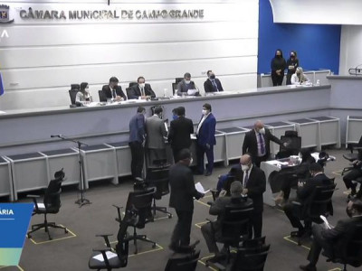  Mulher viraliza ao dizer que deixa marido “brincar” com a sogra