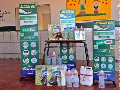 Unidades escolares recebem kits de biossegurança 