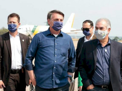 Bolsonaro e mais 60 receberão medalha “Águia da Fronteira”, do DOF 