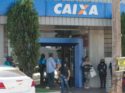 Caixa paga auxílio emergencial a nascidos em agosto 