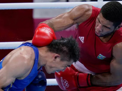 Hebert Conceição vence ucraniano com nocaute e conquista o ouro no boxe