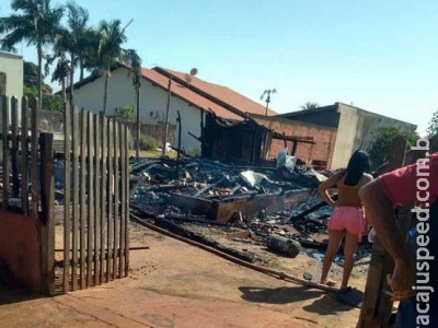 Incêndio consome residência em poucos minutos em cidade do MS