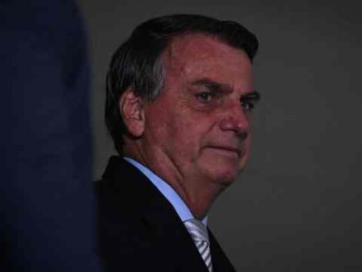 Jair Bolsonaro agora mira gestões da caixa