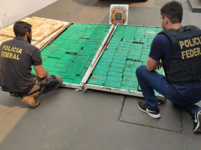 Motorista é preso em flagrante com mais de 180 kg de cocaína