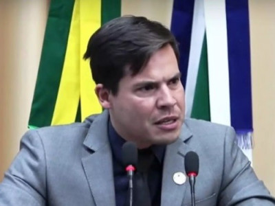 Advogado pede cassação de vereador preso por agredir noiva