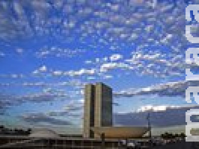 CCJ do Senado veta retorno das coligações partidárias