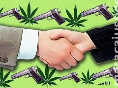 Delegacia Antidrogas cumpre mandado de prisão contra traficante