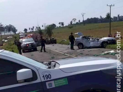 Dois morrem em acidente provocado por traficante em fuga