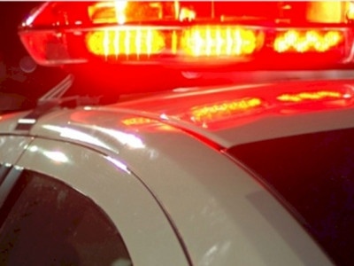 Homem é encontrado morto com queimaduras em banheiro 