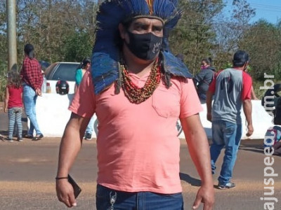 Indígenas voltam a bloquear MS-156 entre Dourados e Itaporã