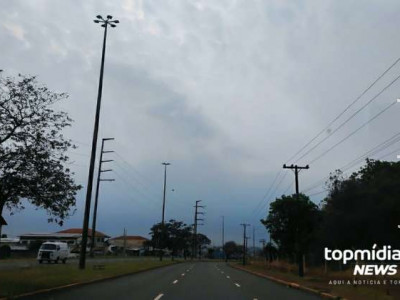 Ao menos oito bairros permanecem sem energia em Campo Grande