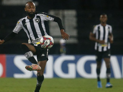 Botafogo perde a chance de assumir a liderança da Série B