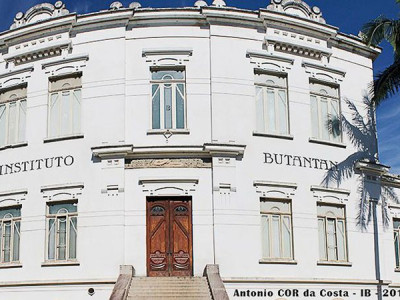 Coronovac: Butantan vai enviar amostras de testes para a Sinovac