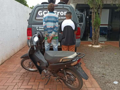 Dois são presos após confessarem furto de moto em Ponta Porã 