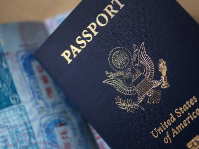 EUA anuncia a primeira emissão de passaporte para pessoas não binárias