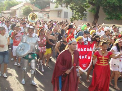 Bloco de carnaval, Cordão Valu faz 15 anos e lança frevo em Campo Grande