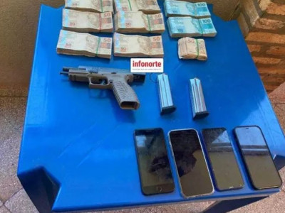 Brasileiros são presos no Paraguai com pistola e R$ 52 mil