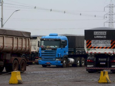 Caminhoneiros de MS ainda não dão sinais de greve 