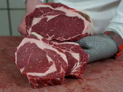 Em meio a veto chinês, governo brasileiro vai exportar carne bovina à Rússia 