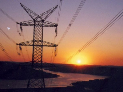Entidades cobram solução do governo para preço da energia