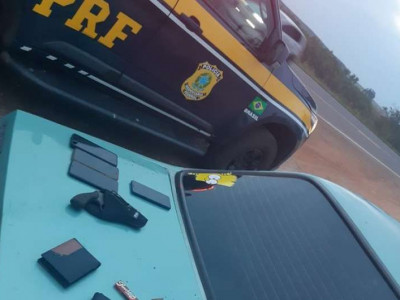 Grupo é flagrado com arma ilegal em Ribas do Rio Pardo 