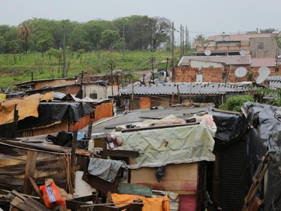 Homem é morto a facadas na Favela do Mandela em Campo Grande