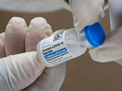 Ministério da Saúde: brasileiro que recebeu vacina da Janssen deve tomar 2ª dose