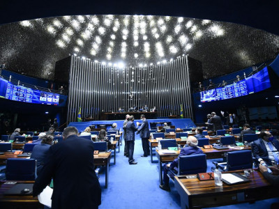 Senado aprova novas regras para emendas de relator