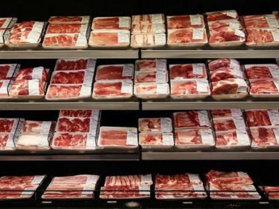 Carne segue cara no Brasil mesmo com queda em exportações