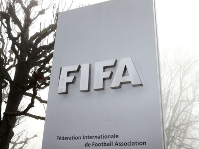 Copa do Mundo bienal arrecadaria U$ 4,4 bi extras, diz Fifa