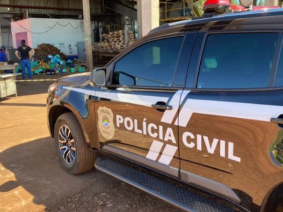 Mulher é presa após por agredir marido e danificar a moto dele